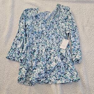 Croft And Barrow Floral Blue and White Women's Top Size S NWT